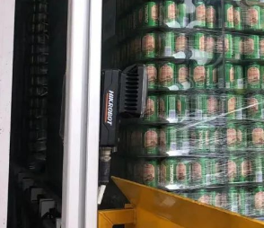 百年青啤邂逅智能制造！?？禉C器人為青島啤酒注入智造新活力